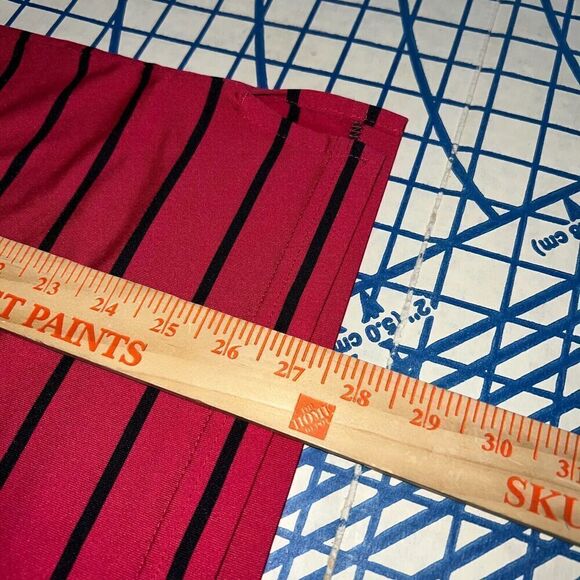 PGA Tour Golf Shirt Size XL Active Polo Red Striped Black Short Sleeve Airflux - Picture 5 of 6